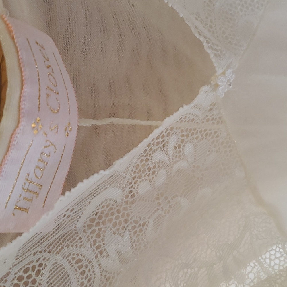 Ivory teddy - Picture 2 of 3